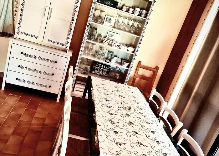 Evviva'S House